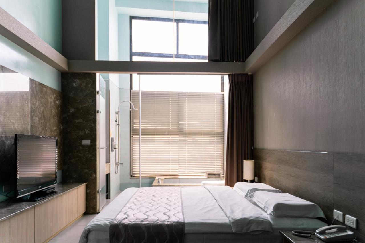 58˚ Hotspring Hotel Джиаоси Екстериор снимка