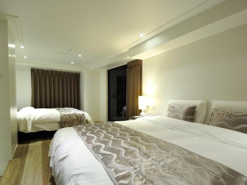 58˚ Hotspring Hotel Джиаоси Екстериор снимка